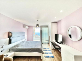 Seaview Studio Apartments